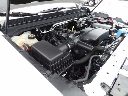 Used 2022 Chevrolet Colorado LT w/ Fleet Safety Package RWD image 37