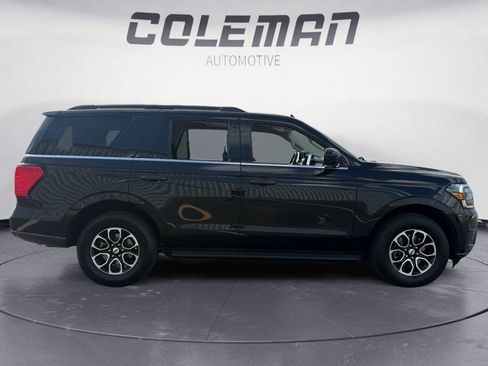 Used 2024 Ford Expedition XLT image 6