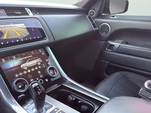 Used 2019 Land Rover Range Rover Sport Supercharged image 17
