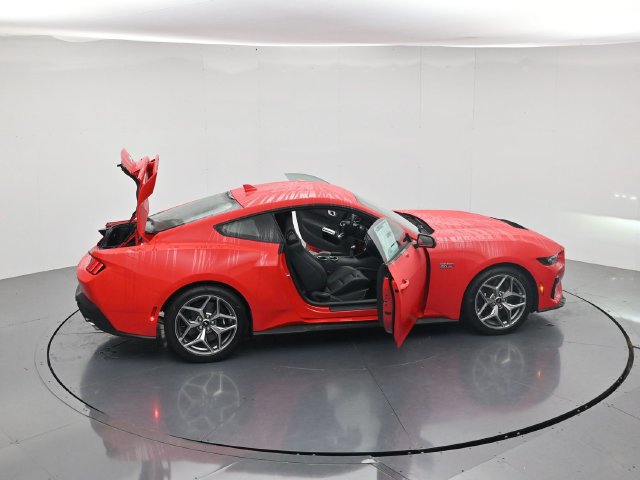 New 2026 Ford Mustang GT Premium w/ GT Performance Package RWD image 45