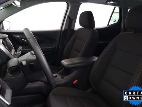 Used 2024 GMC Terrain SLE FWD image 22
