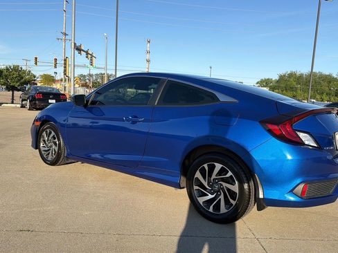 Used 2020 Honda Civic LX image 11