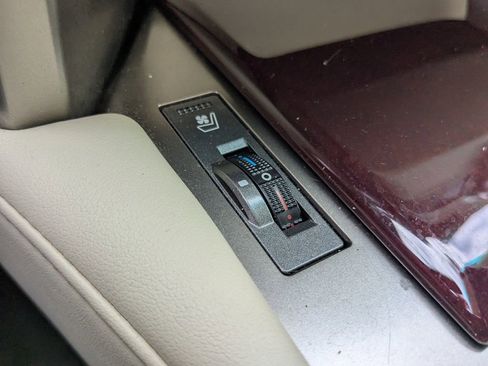 Used 2019 Lexus GX 460 Premium image 29