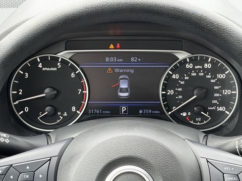 Used 2025 Nissan Altima 2.5 SV FWD image 15
