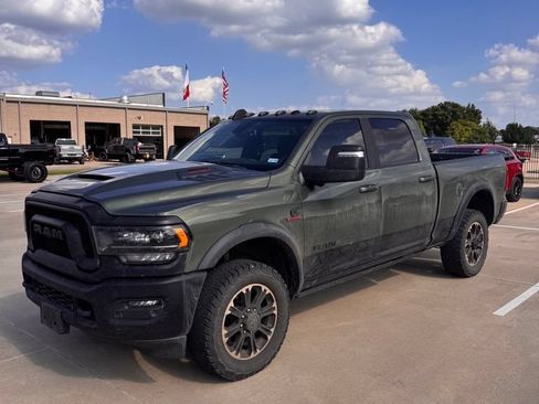 Used 2024 RAM 2500 Rebel w/ Towing Technology Group AWD/4WD image 3