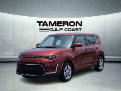 Used 2025 Kia Soul LX