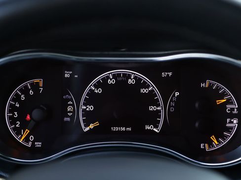 Used 2020 Jeep Grand Cherokee Limited image 11