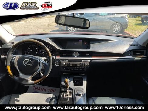 Used 2014 Lexus ES 350 w/ Premium Package FWD image 16
