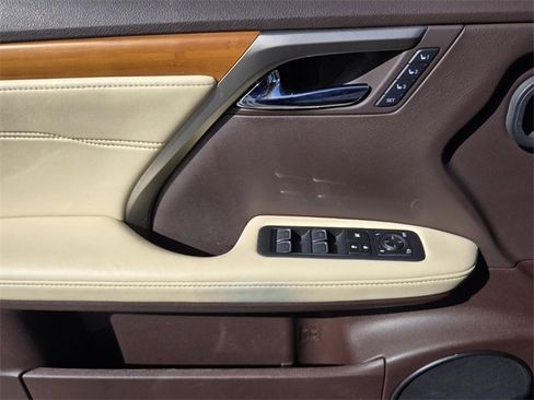 Used 2019 Lexus RX 350 FWD w/ Premium Package image 28