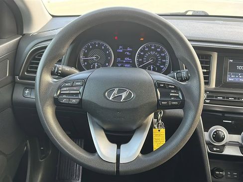Used 2019 Hyundai Elantra SE w/ Cargo Package image 22