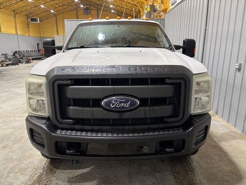Used 2015 Ford F250 XL w/ Power Equipment Group image 7
