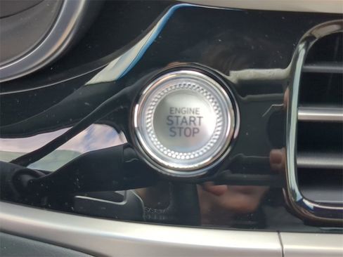 New 2025 Genesis G70 3.3T Advanced w/ Sport Prestige Package image 31