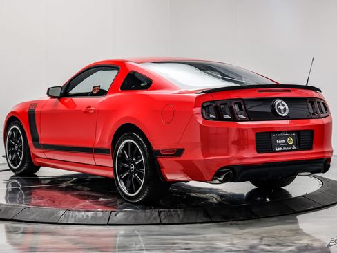 Used 2013 Ford Mustang Boss 302 w/ Boss 302 Accessory Pkg RWD image 11