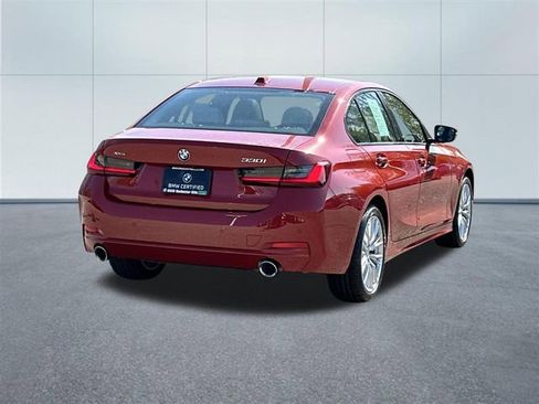 Certified 2023 BMW 330i xDrive Sedan w/ Premium Package AWD/4WD image 7