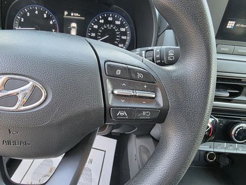 Used 2023 Hyundai Kona SEL FWD image 18