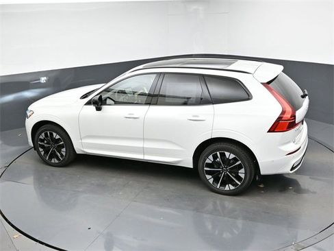 New 2026 Volvo XC60 B5 Plus w/ Protection Package Premier image 48
