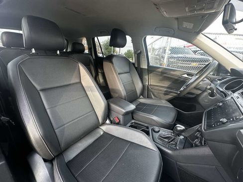 Used 2021 Volkswagen Tiguan SEL image 22