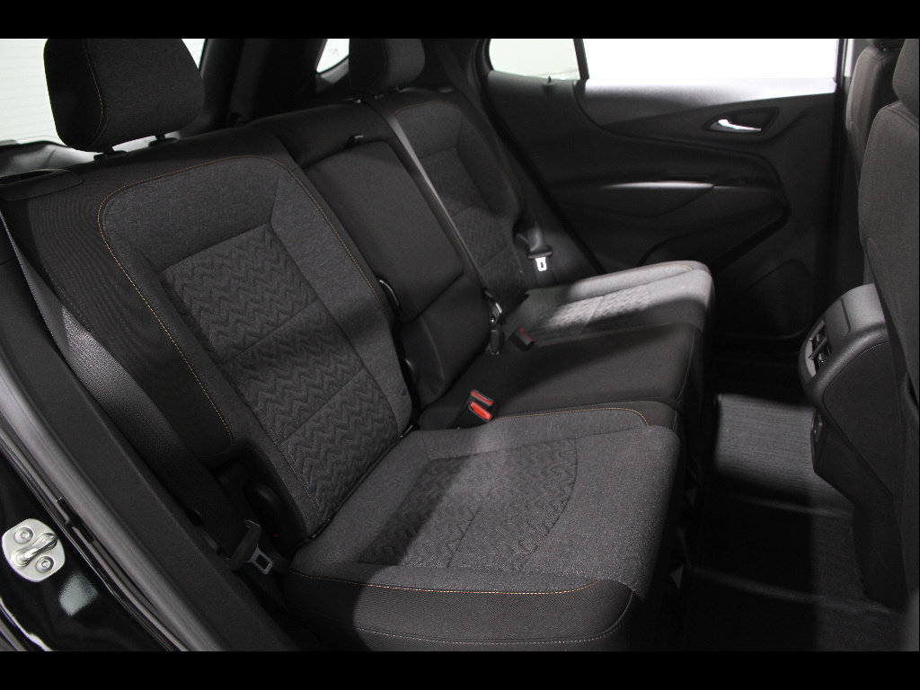 Certified 2024 Chevrolet Equinox LT FWD image 16