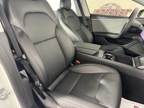 Used 2025 Tesla Model 3 Long Range RWD image 35