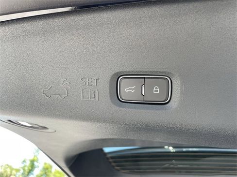 New 2025 Lincoln Navigator Reserve w/ Jet Appearance Package image 10