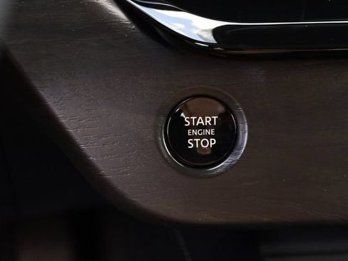 Certified 2025 Nissan Murano SL AWD/4WD image 16