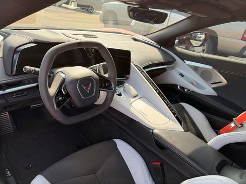 Used 2022 Chevrolet Corvette Stingray Preferred Cpe w/ Z51 Performance Package RWD image 12