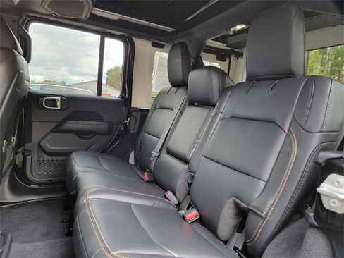 Certified 2024 Jeep Wrangler Sahara image 21