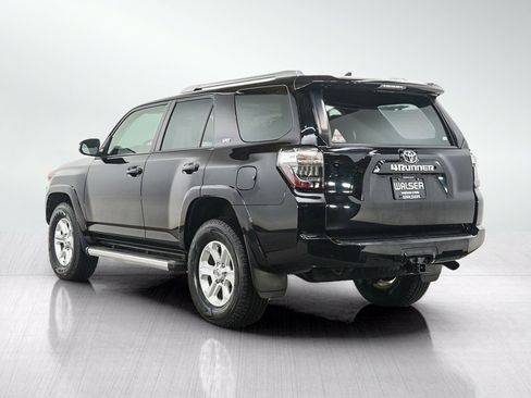 Used 2015 Toyota 4Runner SR5 Premium AWD/4WD image 3
