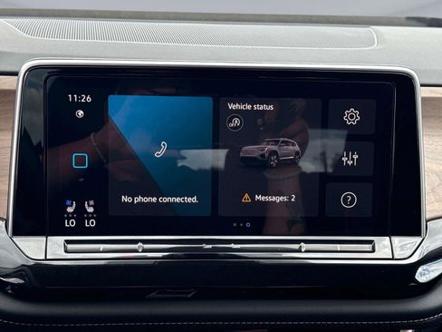 Used 2025 Volkswagen Atlas SE FWD image 25