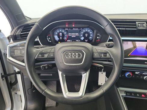 Used 2025 Audi Q3 2.0T Premium AWD/4WD image 24