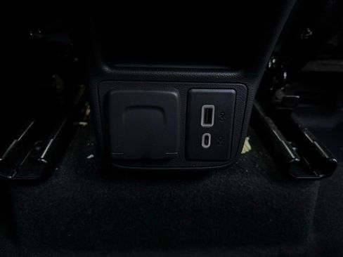 Used 2023 Buick Encore GX Essence w/ Experience Buick Package image 19