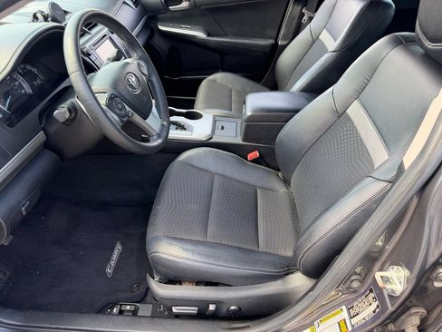 Used 2012 Toyota Camry SE FWD image 23