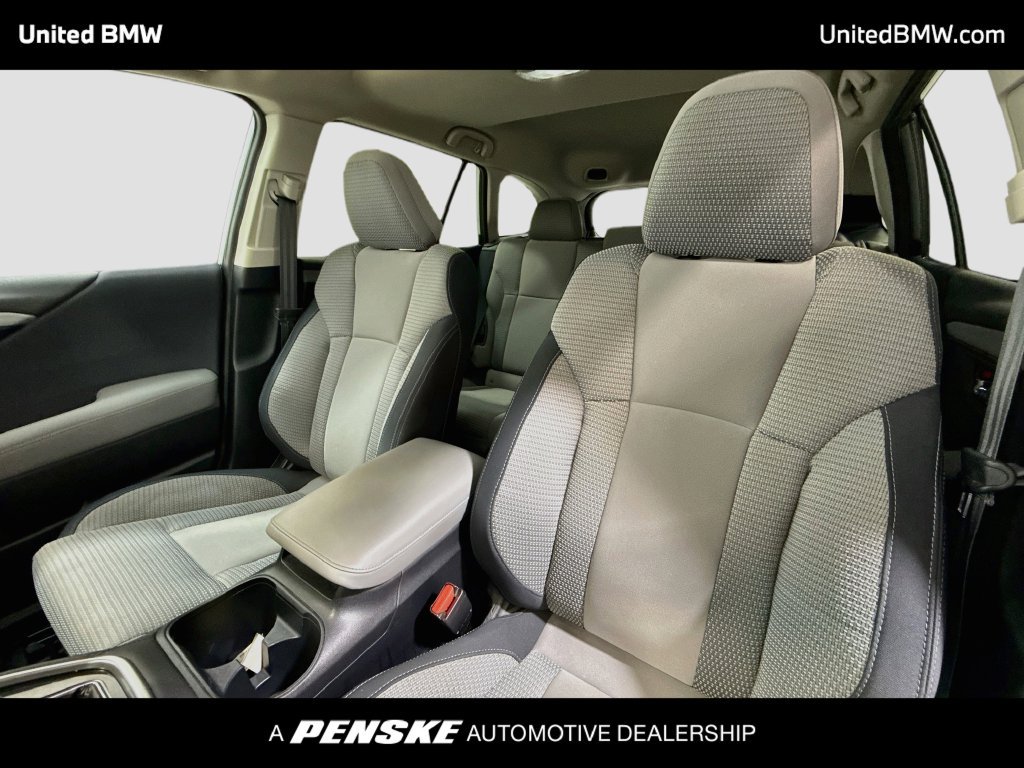 Used 2020 Subaru Outback Premium w/ Popular Package #1 AWD/4WD image 12