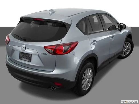 Used 2016 MAZDA CX-5 Sport image 2