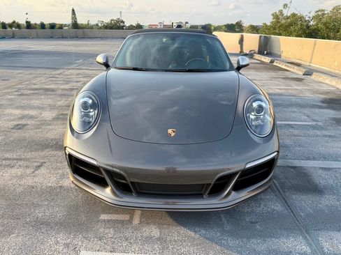 Used 2019 Porsche 911 Targa 4 GTS AWD/4WD image 11