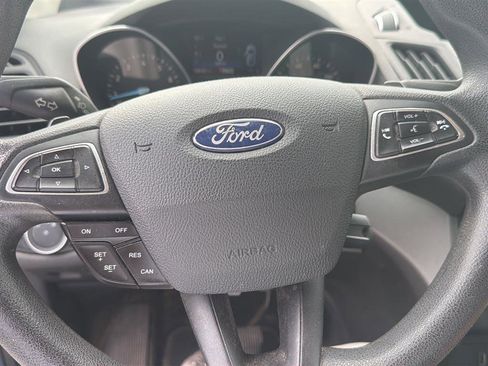 Used 2017 Ford Escape SE AWD/4WD image 5