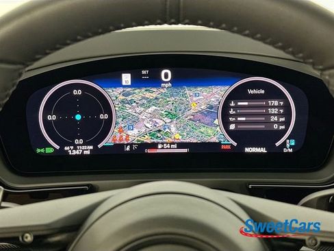Used 2026 Porsche Cayenne GTS AWD/4WD image 23