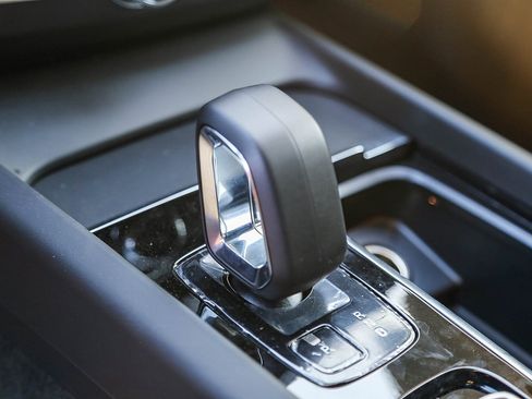 New 2025 Volvo XC60 T8 Core w/ Protection Package Premier image 21