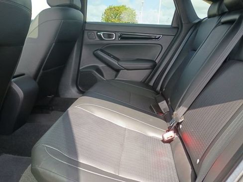 Used 2025 Honda Civic Sport image 11