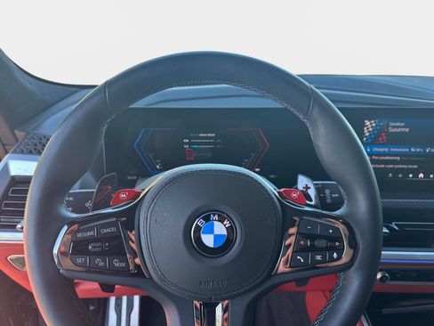 Used 2025 BMW XM Base image 39