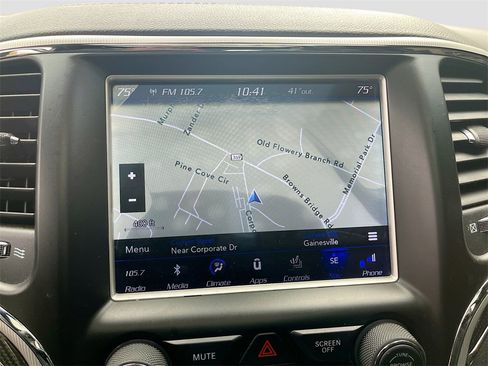 Used 2018 Jeep Grand Cherokee SRT image 11