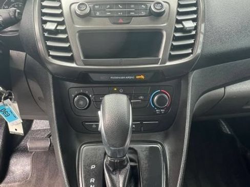 Used 2019 Ford Transit Connect XL FWD image 32