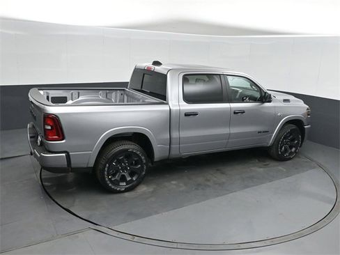 New 2026 RAM 1500 4x4 Crew Cab image 29