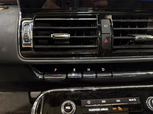 Used 2023 Lincoln Navigator L Reserve AWD/4WD image 20