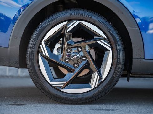 Used 2025 Kia K4 EX image 18