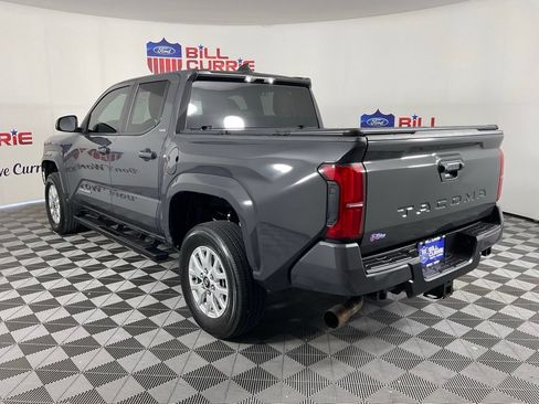 Used 2025 Toyota Tacoma SR5 RWD image 5