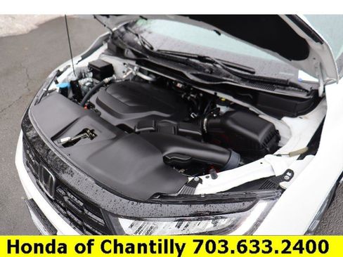Certified 2025 Honda Odyssey Touring image 30
