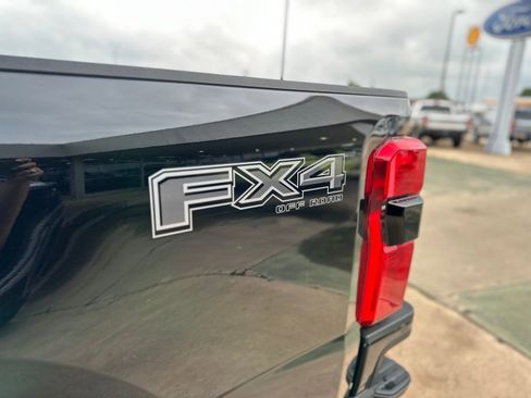 New 2025 Ford F250 Lariat w/ Lariat Ultimate Package image 32