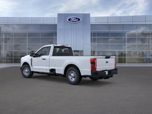New 2026 Ford F250 XL w/ 360-Degree Camera Package RWD image 5