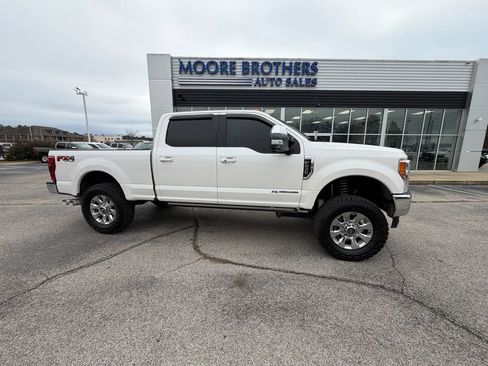 Used 2018 Ford F250 Lariat w/ Lariat Ultimate Package image 1